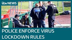 Outdoor mixing between four people from up to source: Police Enforce Uk Government S Coronavirus Lockdown Rules Itv News Youtube