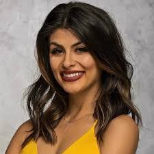 Mandy Cavazos's Instagram, Twitter & Facebook