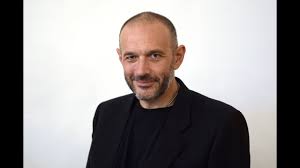 Ha collaborato con le cattedre di estetica della facoltà di filosofia dell'università sapienza di. Diventare Uomini Tra Sessismo E Mascolinita Tossica Lorenzo Gasparrini Youtube