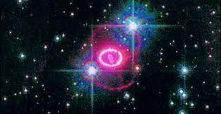 El 'Hubble' vuelve a contactar con la supernova 1987A | Público