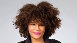 Julee Wilson's Instagram, Twitter & Facebook