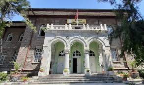 İzmir nitelikli lise yerleştirme taban puanları ve yüzdelik dilimleri… yaklaşık 1.5 milyon öğrencinin ter döktüğü lgs sınav sonuçları açıklandı. Izmir Kiz Lisesi Taban Puani 2021 Basarilari Yorumlari Adresi