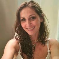 600+ "Facin" profiles