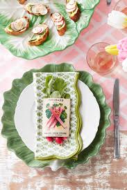 Whether you want to set up a crafts table at an easter party or create some diy decor in advance, these simple crafts won't let you down—they'll add a springtime touch to any room in the house and are so easy to create. 50 Diy Easter Decorations Ideas For Easter Diy Decorations Gifts