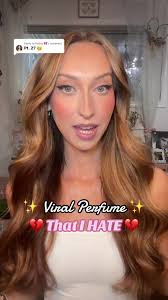 Dwi Ariana Aaron Mustafa Body