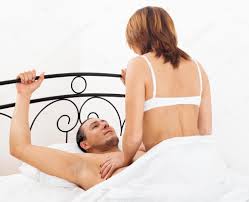 Hombre y mujer teniendo sexo — Foto de stock © Jim_Filim 38693731