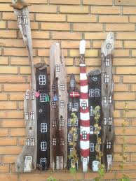 Treibholz Stadt Garten Oder Wanddeko Gemaltes Treibholz Bemalte Stocke Und Kunst Aus Treibholz