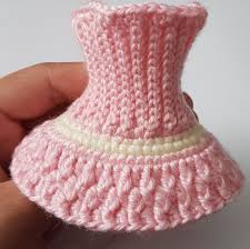 Kinder haben zu ihren puppen eine sehr enge, meist eine besonders innige kinderwagenkette selber häkeln: Gratis Hakelanleitung Ballkleid Puppenkleid Puppenkleidung Hakeln Puppenkleid Puppenkleidung