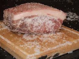How To Preserve Meat By Curing Using Salt Livinggreenandfrugally Com Food Smoked Food Recipes Recipes