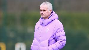 Get free jose mourinho training now and use jose mourinho training immediately to get % off or $ off or free shipping. Jose Mourinho Accepts He Was Wrong For Holding Training Session In A Public Park London Itv News