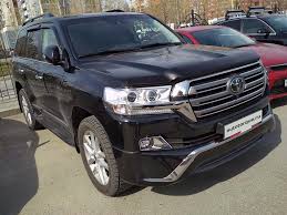 Toyota Land Cruiser 200 S Probegom Slabye Mesta Nadezhnost