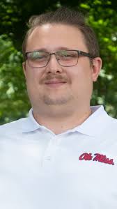 Six UM Students Sign With National Esports Team