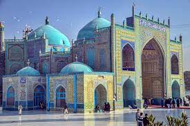 Sie ist die hauptstadt der provinz herat und die zweitgrößte stadt des landes nach kabul.der großteil der 556.205 einwohner sind tadschiken (eigenbezeichnung farsi Afghanistan Sehenswurdigkeiten Ihrer Reisefuhrer Zu Afghanistan Was Tu Zun Attraktionen Und Besichtigungen