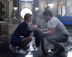 Nem az a szószátyár típus, de valamivel mégiscsak leveszi a hölgyeket a lábáról. Baratok Kozt Pesak Adamot Visszakovetelik A Sorozatba A Nezok Nlc