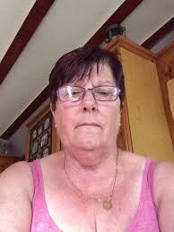 Fed up of dying my hair went to my natural colour grey . Matches my age .