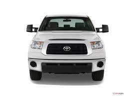 Find complete 2009 toyota tundra info and pictures including review, price, specs, interior features, gas mileage, recalls, incentives and much more at iseecars.com. 2009 Toyota Tundra Pictures Front View U S News World Report