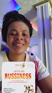 Thank you sweet sis @afiaamankwaahtamakloe 💓💓💓 ✓With a soft clean tissue  or handkerchief, gently dab or pat sweat off your face. ‼️ Don't rub your  face with the tissue or handkerchief because