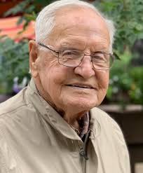 Darwin Guinn Obituary -