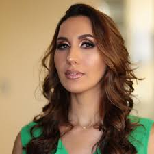 Thais Marçal by @gbgloss ❤️✨