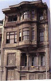 Bir evin ilk aşamasından başlayıp özellikle ince işçilik denecek. Burada Istanbul Var Istanbul Un Yalilari Istanbul Tarihi Evler Terkedilmis