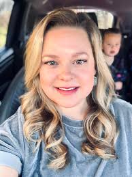 More of a self care Mum hack 😆 I never have time to curl my hair! It's  always straight or in a messy mum bun! But just wanted to show how my