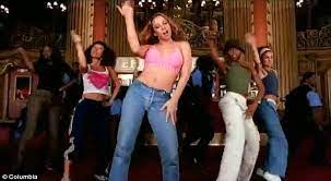 На нашем сайте наиболее полная коллекция, в которой jay z she wanna shop with jay, play box with jay she wanna pillow fight in the middle of the night she wanna drive my benz with five of her friends, she. Mariah Carey Heartbreaker Hd Mariah Carey Net Worth