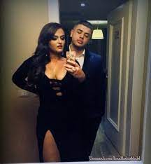 Enca sängerin / enca stellt uns ihr super luxusauto vor lajme mk nachrichten aus nordmakedonien. Ruensa Haxhiaj Better Known As Enca Haxhia Or Simply As Enca Is An Albanian Singer She Made Her Music Debut In 2012 Famous Singers Fashion Models Enca Haxhia