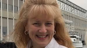 Carole Hoppe's Instagram, Twitter & Facebook