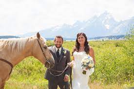 Outdoor Wedding At Jackson Lake Lodge In Grand Teton National Park Wyoming Mountainwedding Grand Teton National Park Grand Tetons Jackson Hole Wedding