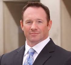 Roy Reeves named vice president at SouthEast Bank and more Chattanooga-area  career moves