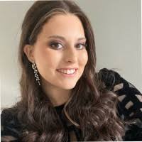 600+ perfiles de «Dena»