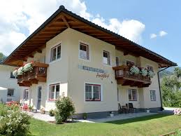 Hotel haus angelika is set in ehrwald. Ferienwohnung Angelika Schwendau Frau Angelika Tomann