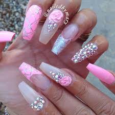 Pink And Clear Coffin Nails With Gemstones And Roses Too Cute Swag Nails Nail Designs Coffin Nails Designs So, here we are showing you how extremely well it collaborates with both short and longs coffin nails have come with a bang and are here to stay for a long time.