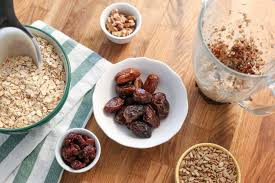 Maybe you would like to learn more about one of these? L Aliment Que Conseillent Les Sages Femmes Au Moyen Orient Naturelle Maman