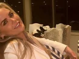 Lyra crowo leaked young and petite with a sculpted face and