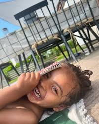 Lorraine House (@lorrainehouse) • Instagram photos and videos