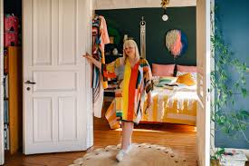 An independent hotel with character and attitude: Sneakery Stories Melodie Michelberger Mirapodo