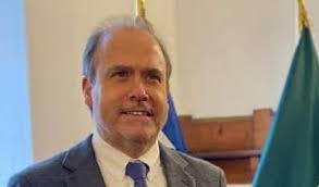 Presidente de la DC se inclina por el Rechazo a la nueva Constitución:  "Estoy convencido que lo mejor para Chile es votar en contra"