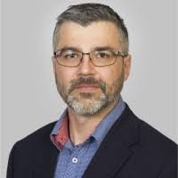 Robert Eldred's Instagram, Twitter & Facebook