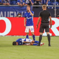 Enduring schalke's worst ever start to a bundesliga with five consecutive losses, bentaleb confirmed his desire to remain in gelsenkirchen, saying that at schalke they believe in me, while also appreciating the fans' ability to stick beside a team going through a rough patch in comparison to english fans. Schalke 04 Gegen Hsv Spater Knockout Und Auftakt Drama Schockt Den S04 S04