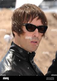 Liam gallagher and nicole appleton hi-res stock photography and images