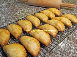 My Bright Yellow Kitchen Filipino Style Chicken Empanada Step By Step Guide Empanadas Food Special Recipes