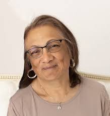 Eustolia Flores's Instagram, Twitter & Facebook