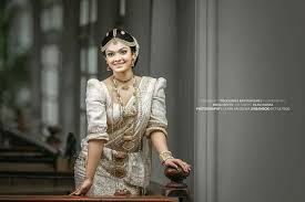 Salon Bonitha Sari Wedding Dresses Bridal Dress Design Bridal Dresses