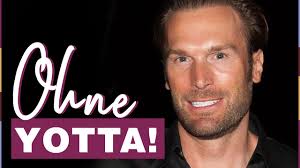 Das finale macht die ganze show zunichte. Promis Unter Palmen Wiedersehen Findet Ohne Yotta Statt Youtube