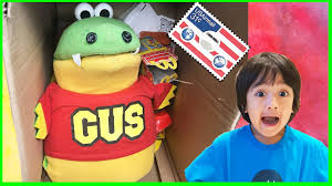 Have some fun with ryan dressed up as a superhero and his friends, gus and combo panda! Gus Ryan S Toy Review Shop Clothing Shoes Online