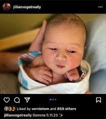 marya junková's right hand man