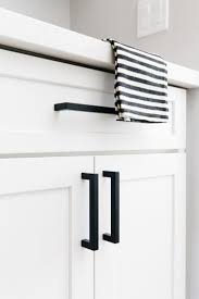 White And Black Kitchen Shaker Style Cabinets Blackkitchen Shaker Style Cabinets White Shaker Kitchen Black Kitchens