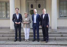 Nachdem sie die jungen niedergeschossen hatten schnitten sie die penisse der jungen ab und hielten sie in die luft wie trophäen, begleitet von jubel und applaus.. Datei Mark Rutte Angela Merkel Fredrik Reinfeldt David Cameron 2014 06 09 Jpg Wikipedia