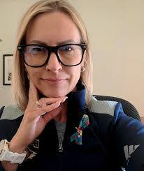 Leanne Kenny's Instagram, Twitter & Facebook